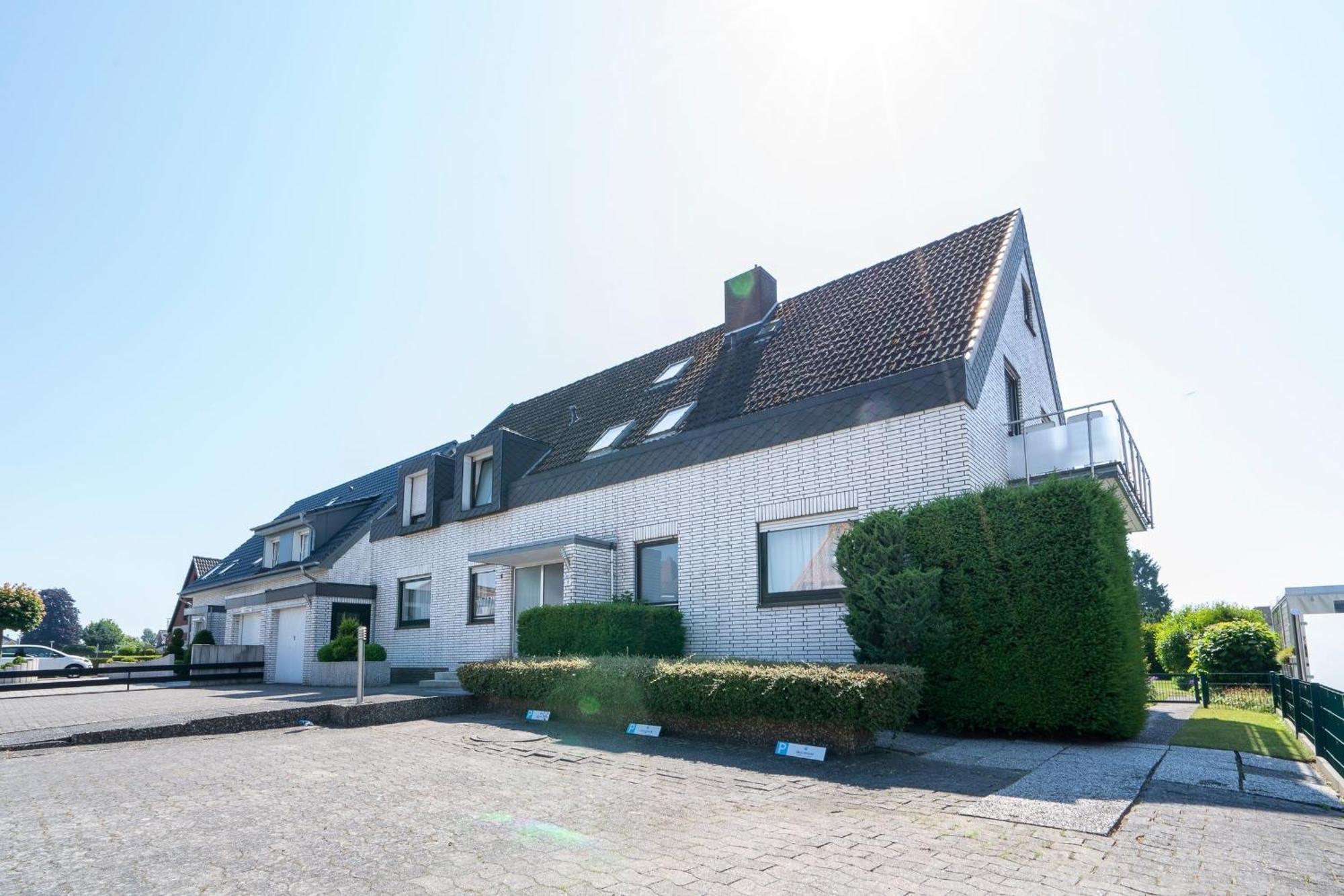 Apartment Mittelweg 6 5